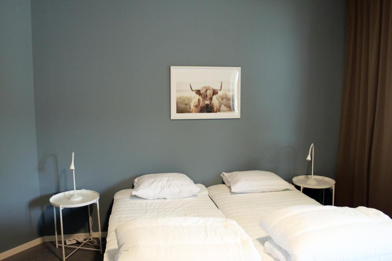 De La Gardie Park Vandrarhem Hostel Lidkoping Bagian luar foto